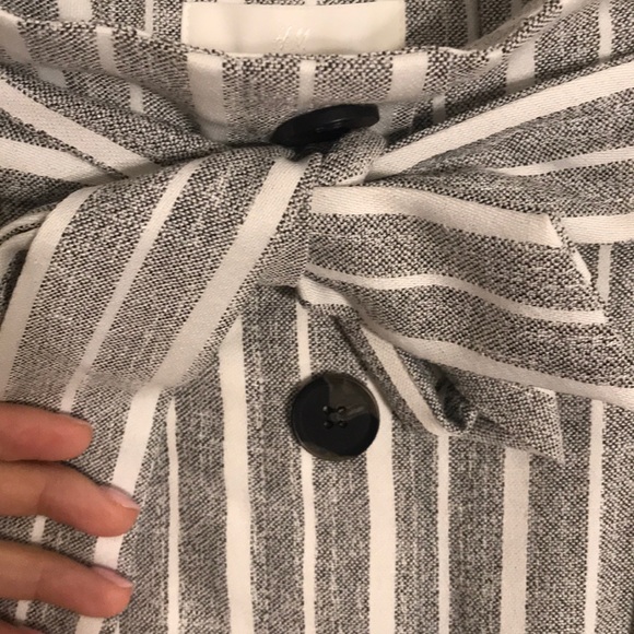 High-waisted striped skirt with pockets by H&M - Picture 3 of 4